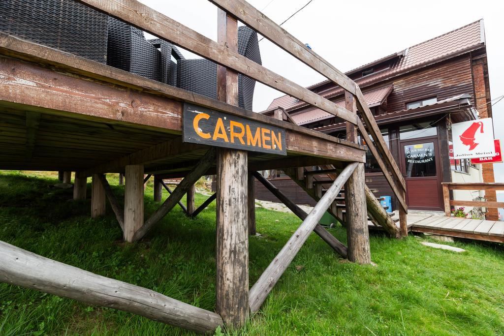 Restaurant Pensiunea Carmen Ranca Exterior foto